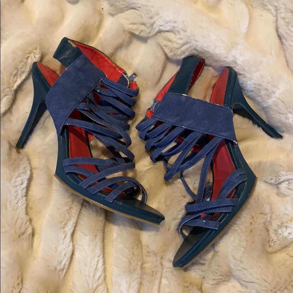 NWOT JustFAb Denim Shoes